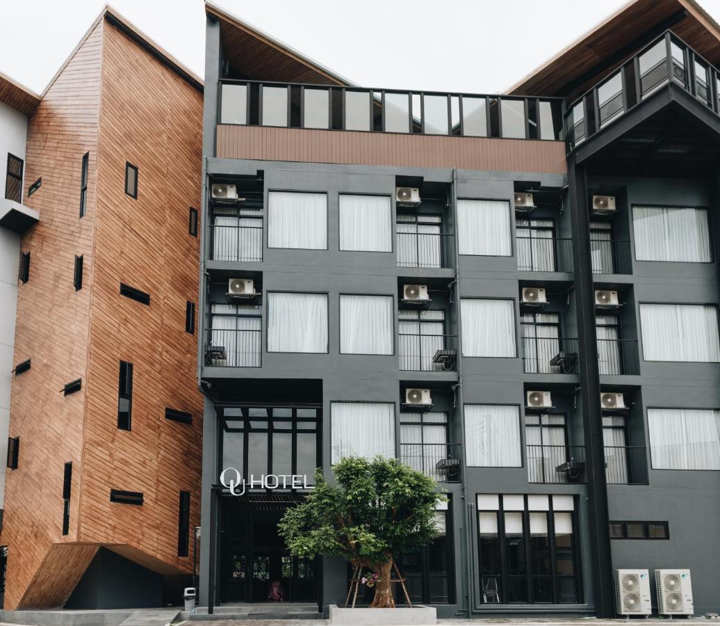 Ou Hotel 彭世洛 外观 照片
