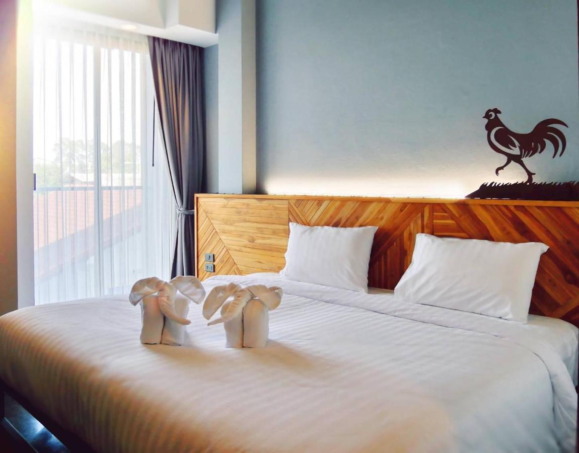 Ou Hotel 彭世洛 外观 照片