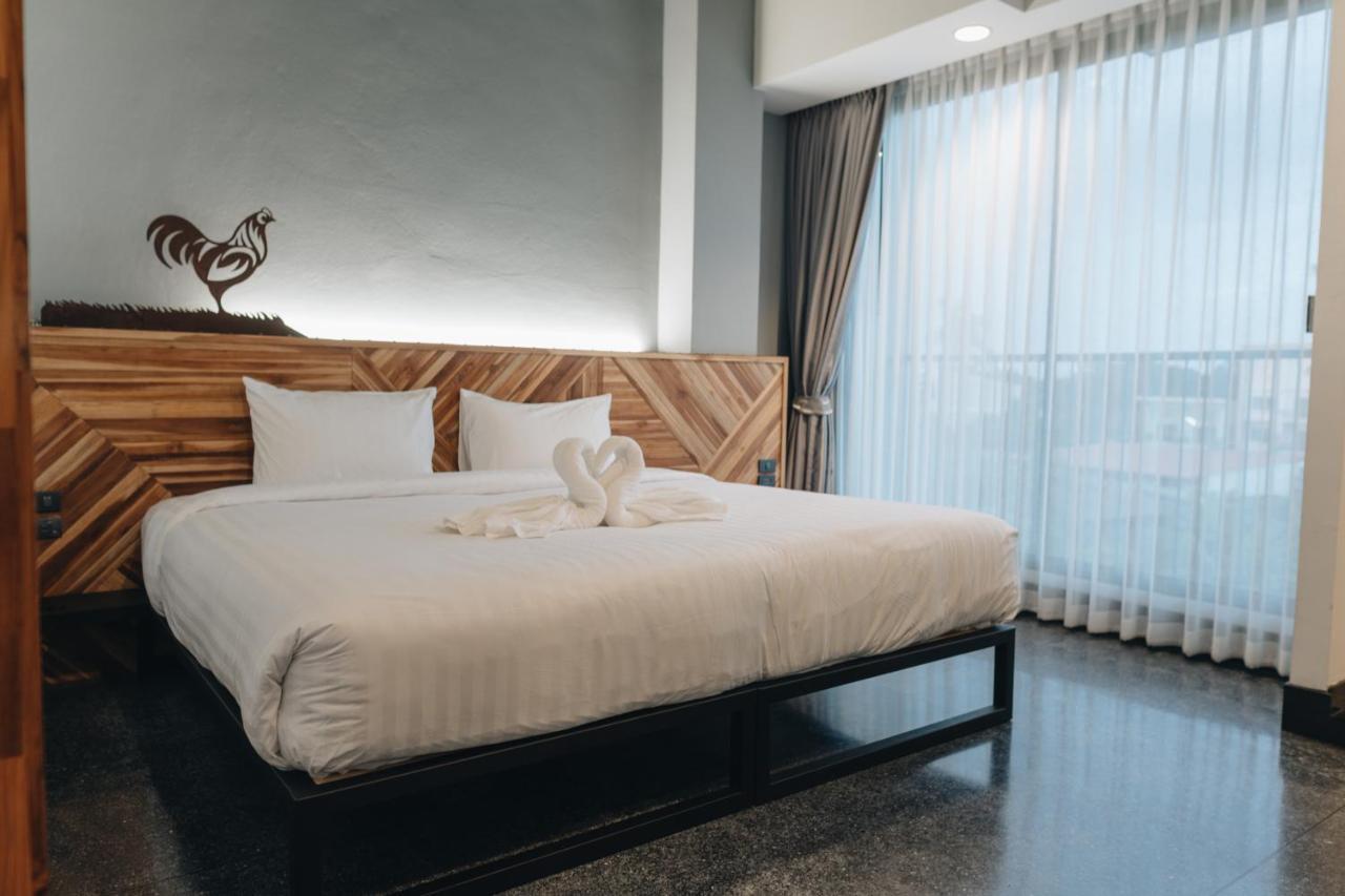Ou Hotel 彭世洛 外观 照片